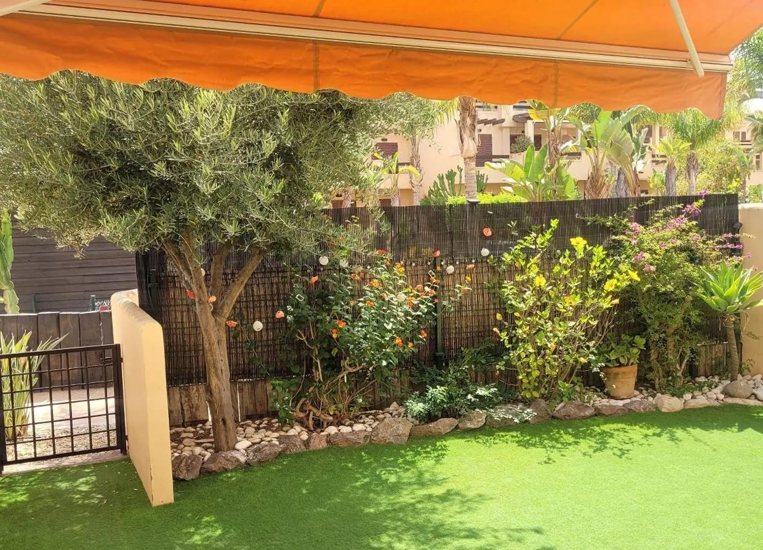 Apartment Bajo Con Una Terraza Espectacular Al Lado De La Playa Y Con Acceso Directo A La Piscina! Los Amarguillos